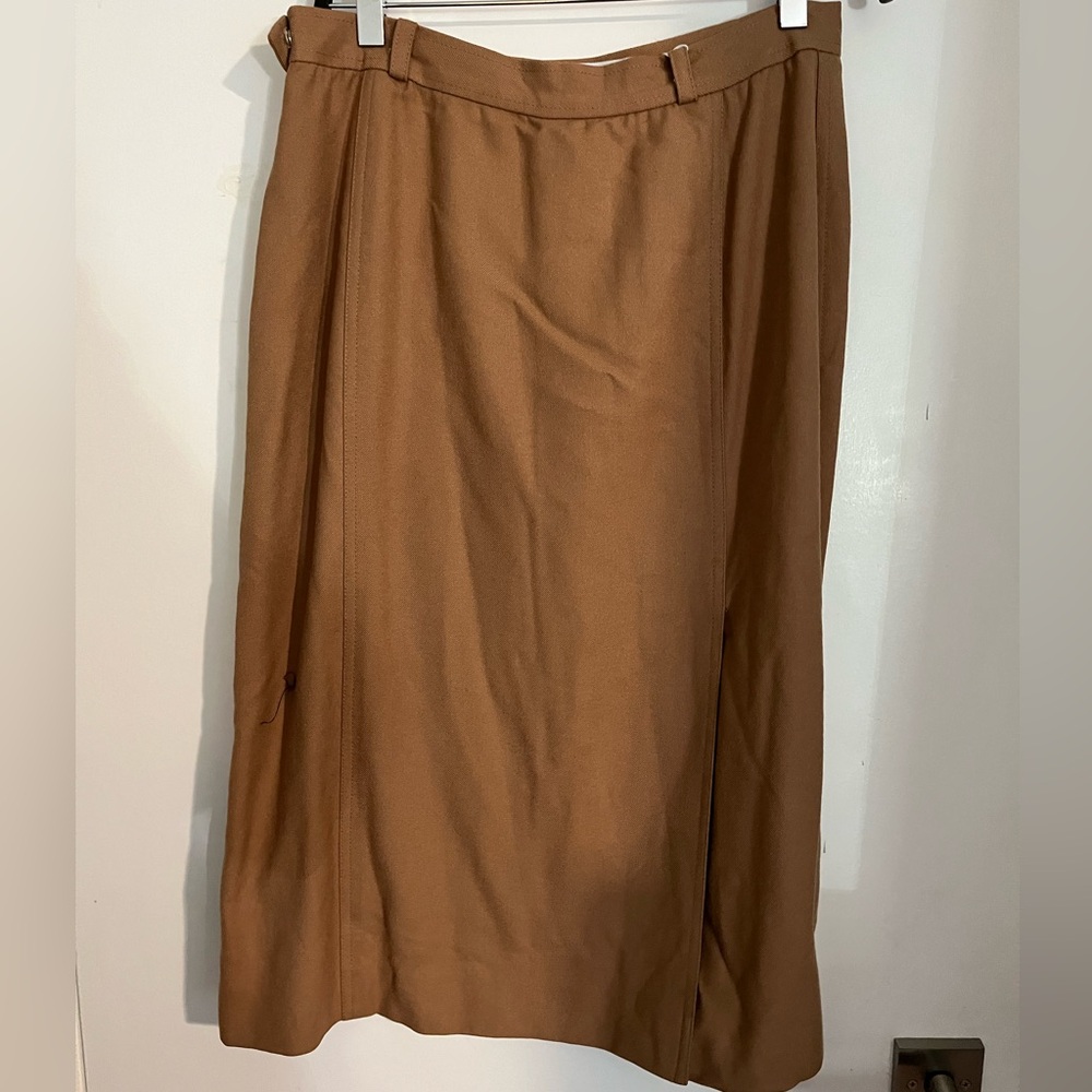 Chic Tan Brown A-Line Women's Pencil Skirt 100% Made in France. Waist 30”